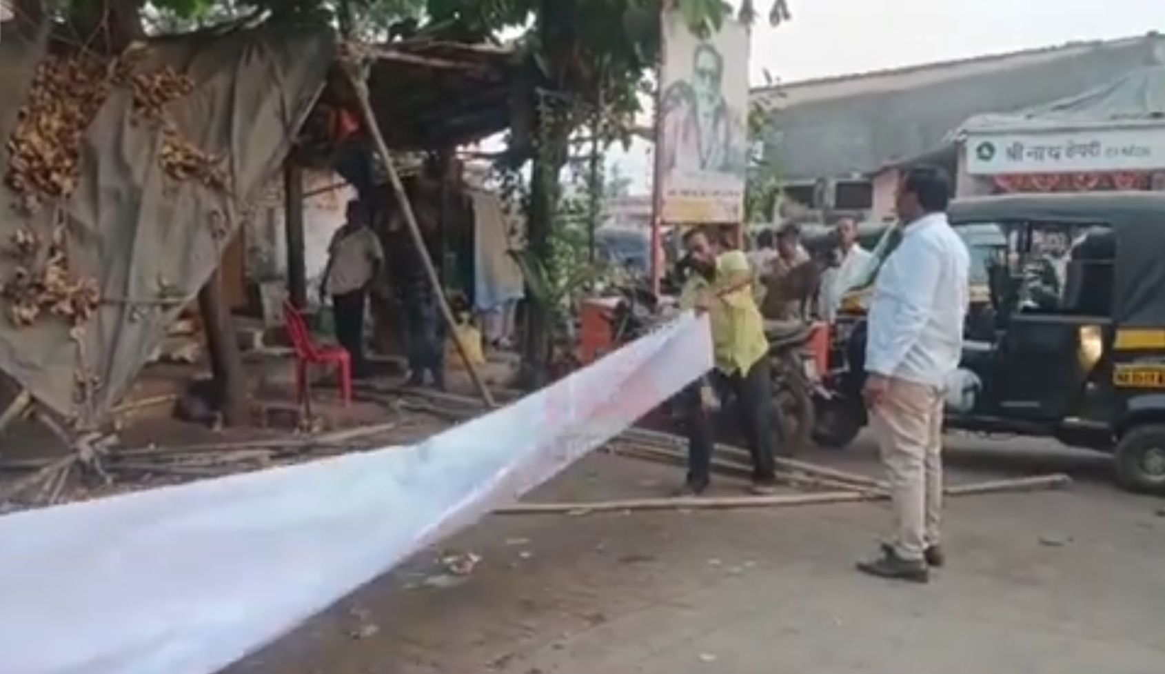 MUNICIPAL AUTHORITIES ENFORCE ILLEGAL BANNER