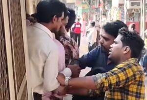 Gate Blocking and Passenger Bullying in Mumbai Local&hellip;