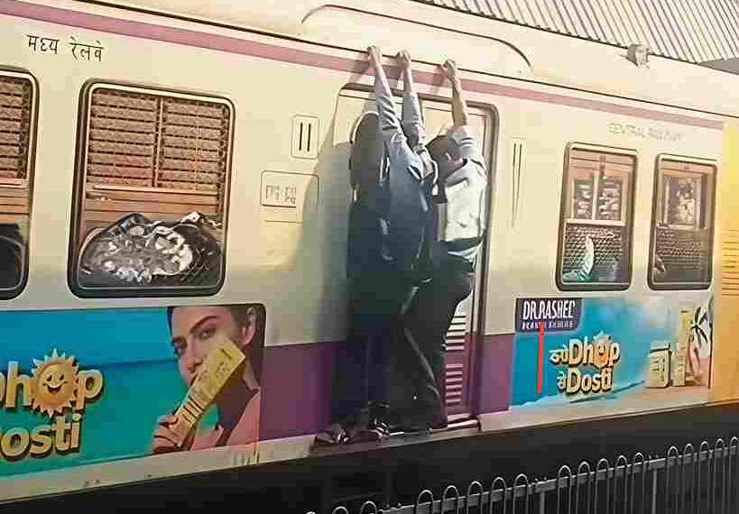 Passengers Risk Lives Hanging from Local Train, Door Allegedly Blocked on CST Fast Service.