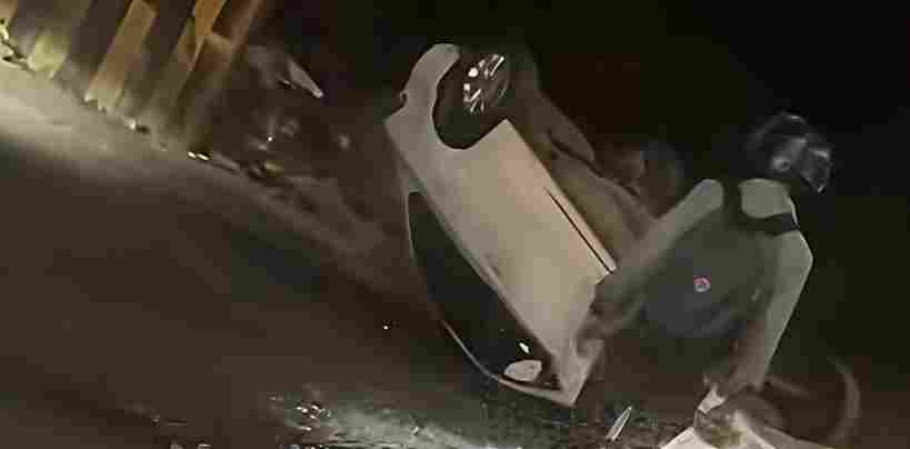 Thane Speeding Car Overturns on Hiranandani Estate Flyover After Driver Falls Asleep.