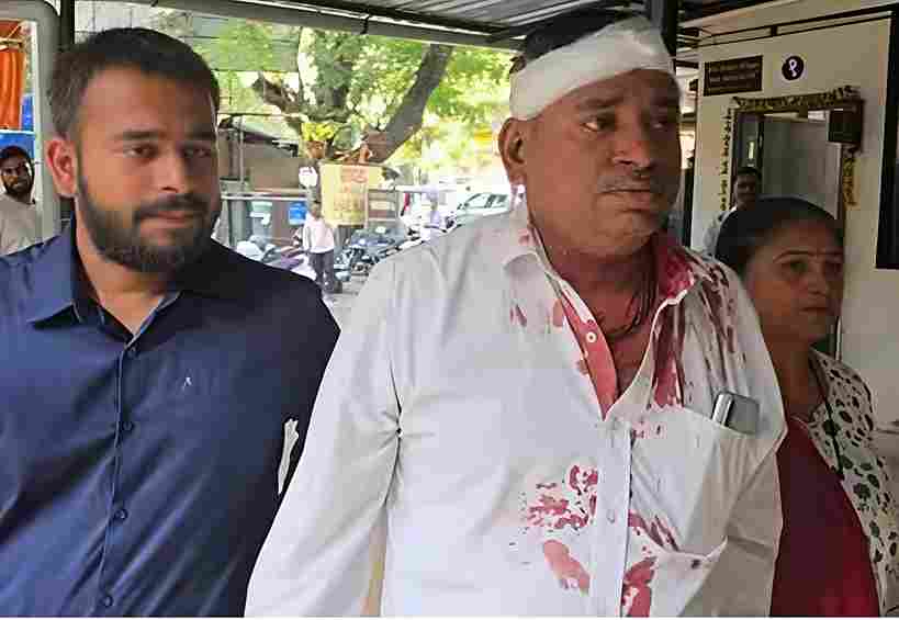 Thane Knife Attack During Temple Anniversary Event at Gavdevi Market Leaves Man Injured.