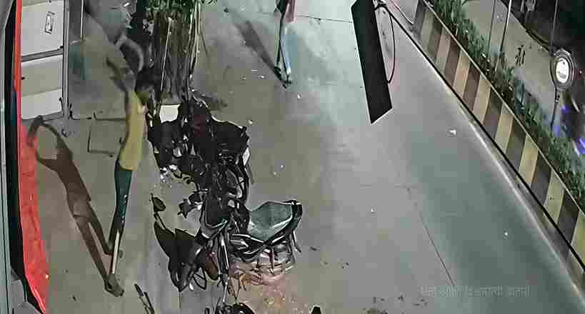 Kalyan Late-Night Vandalism of Two-Wheelers&hellip;