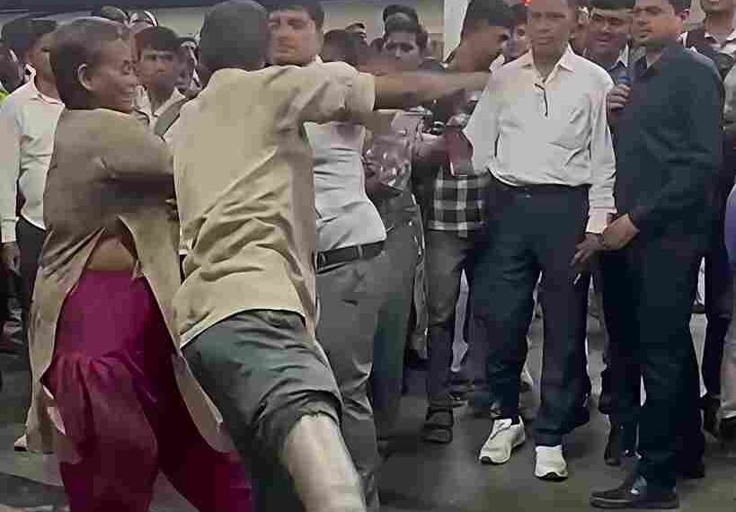Kalyan Passenger Clash at Railway&hellip;