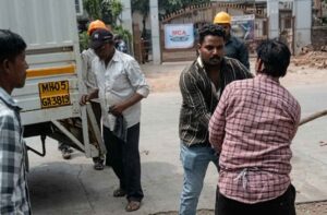 Dombivli News: KDMC Officer Attacked During Anti-Encroachment Drive&hellip;